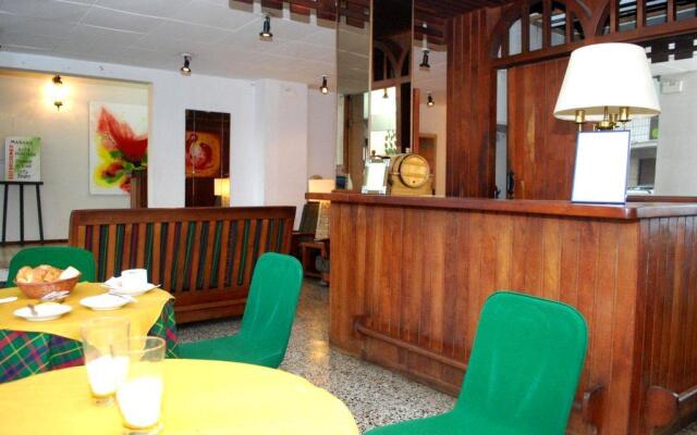 Laerte Hotel Mendoza