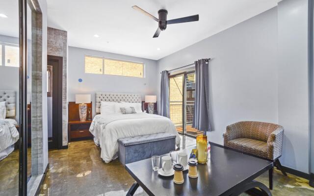 Magnificent En Suite Studio