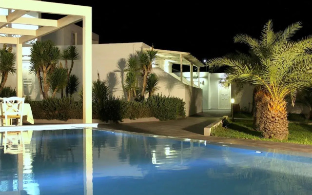 Golden Milos Beach House by Domotel