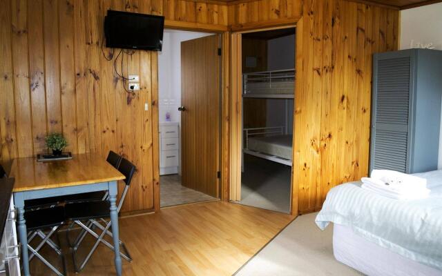 Seppelts View Cabins