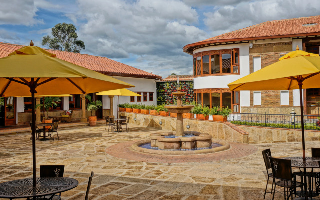 Hotel Campanario de la Villa