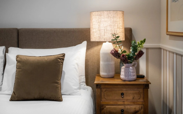 The Russell Boutique Hotel