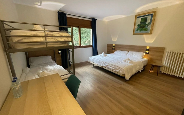 Cubez Hostel Viladrau