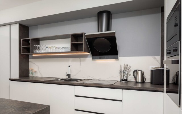 Villa Four Brothers Middle Floor