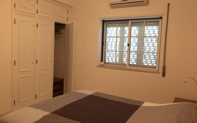 Tavira center - two bedroom with balcony