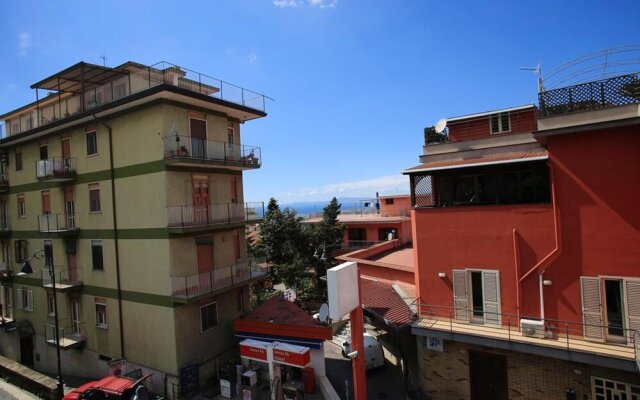 House With 2 Bedrooms in Casola di Napoli