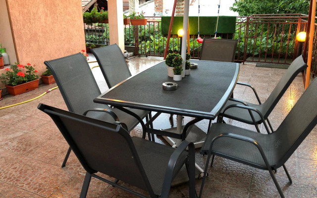 Стаи за Гости Тони и Крис