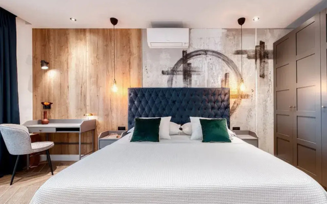 Luxury B.one Apartment