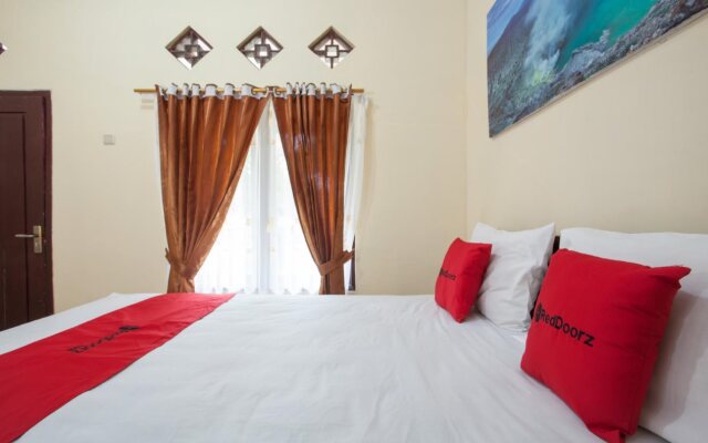 RedDoorz near Wisata Kawah Ijen
