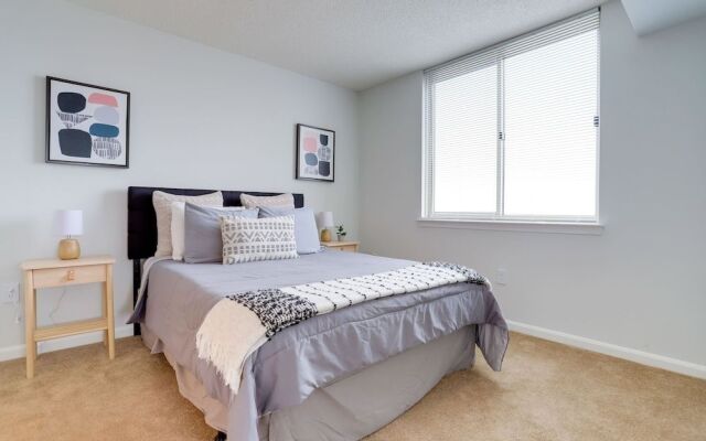 Gorgeous 2 Condo Ballston place w-GYM