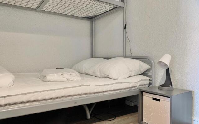 The moon setting #AH5