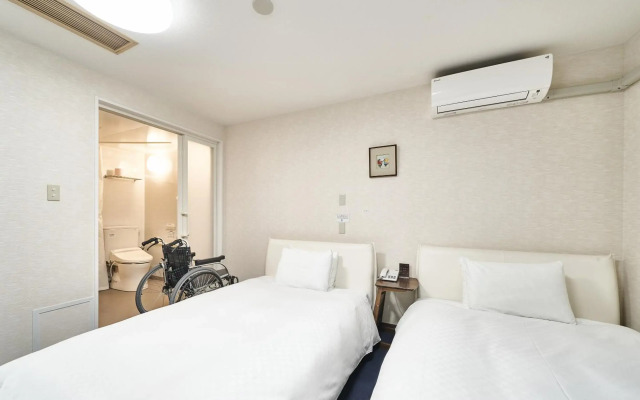 Okasan Hotel