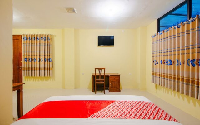 Oyo 2476 Maguwo Indah Homestay