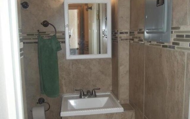 Suites Leon Rojo