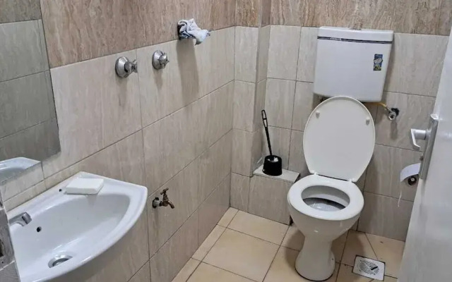 Lux Suites Lumumba Drive Apartments