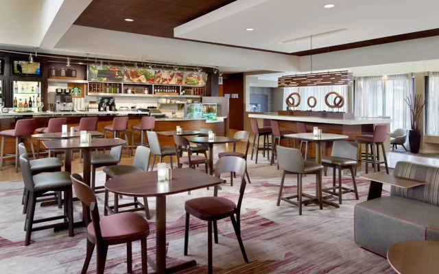 Courtyard by Marriott Raleigh Midtown