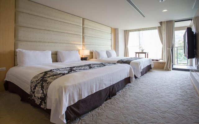Tai Yi Red Maple Resort