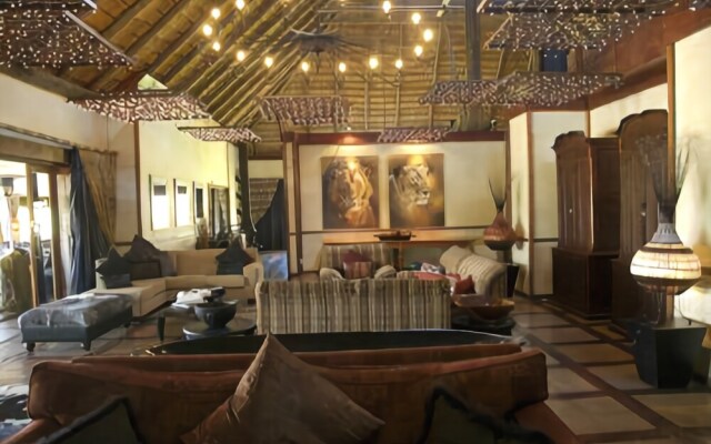 Woodridge Country Hotel