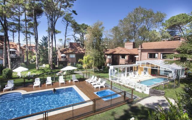 La Posta de Carilo Apart Hotel