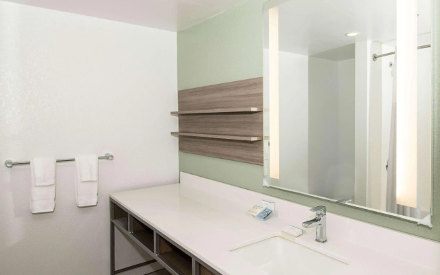 Hilton Garden Inn Jacksonville JTB/Deerwood Park