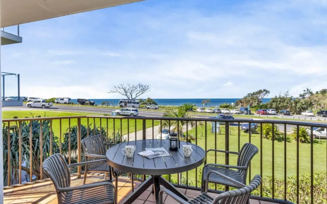 Ocean View Stay in Cabarita Beachfront