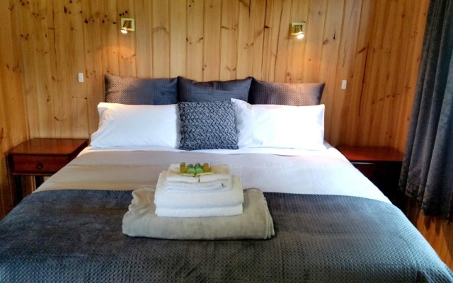 Maydena Mountain Cabins – Guest Rooms – Mt. Field National Park