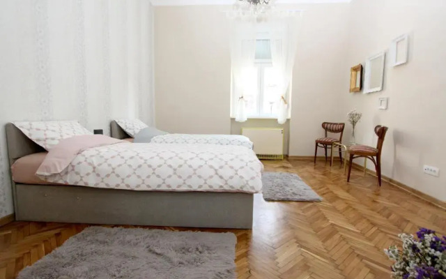 City Center Apartment MIKA