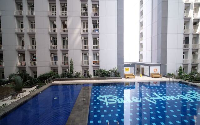 Tidy And Strategic Studio At Bale Hingil Apartment