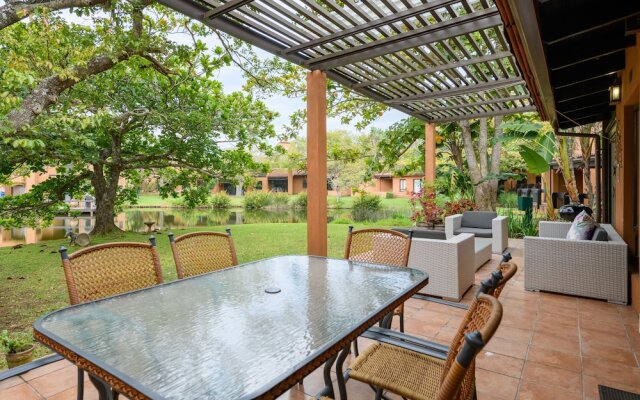 San Lameer Villa Rentals  2301