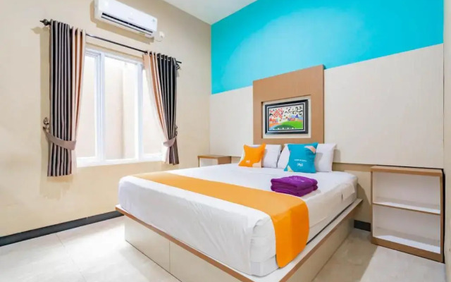 Sans Hotel Budaya Cirebon