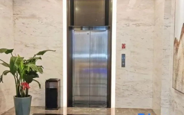 New Century Hotel (Gangcheng Branch)