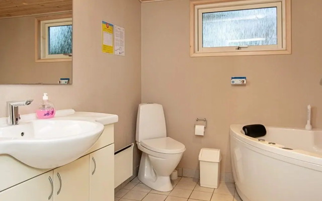 Modern Holiday Home With Whirlpool in Væggerløse