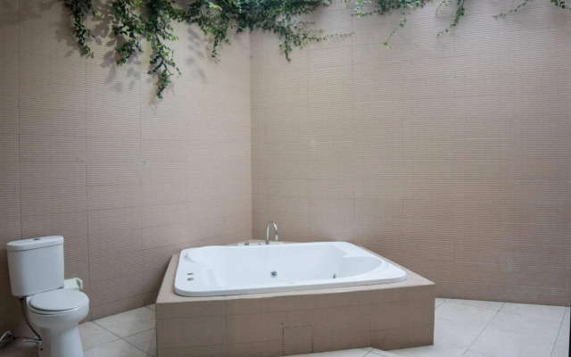 Abian Residence
