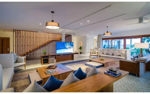 Residence by Amilla
