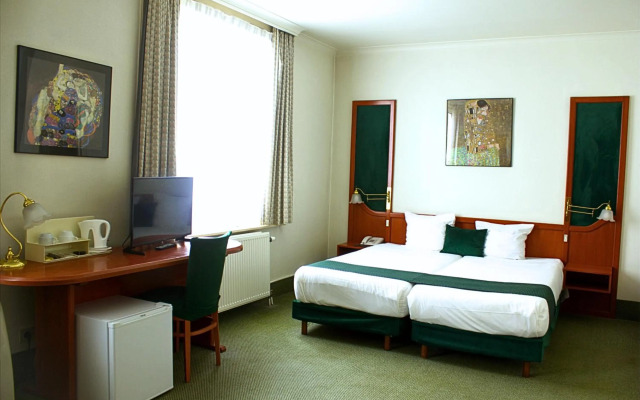 Hotel Le Dome