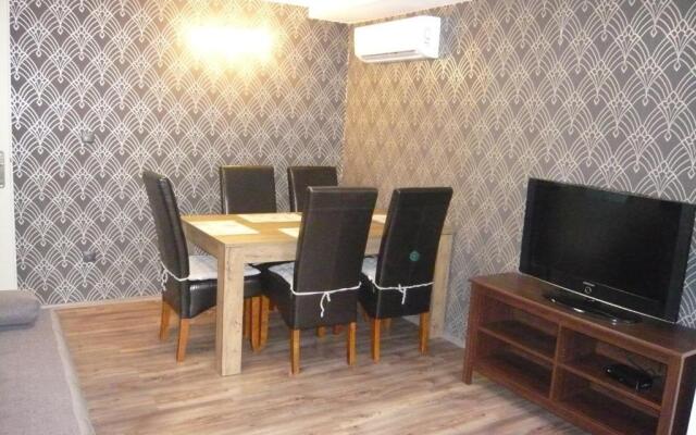 Luna apartmanház