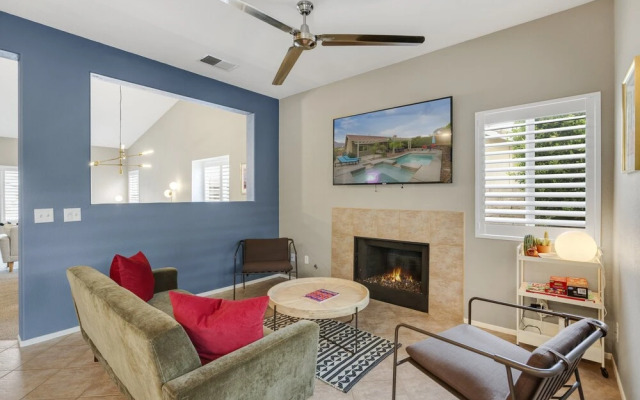 The Cozy Vibe w/ Pool & Spa