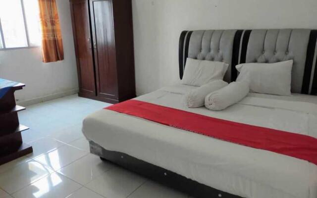 Jasmine Residen RedPartner