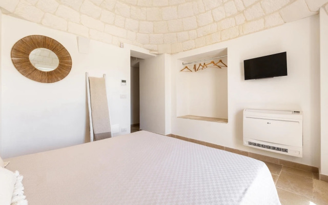 3474 Trulli Dafani by Perle di Puglia