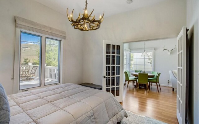 Coopers Collection 53 - Norfolk Getaway