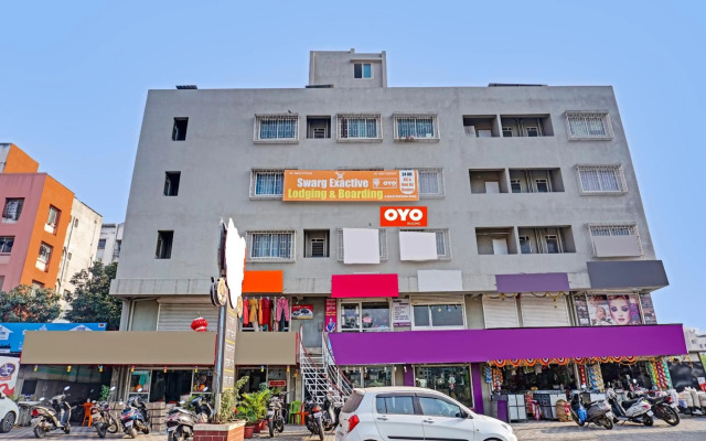 OYO Flagship 70224 Swarg Executive Paradise