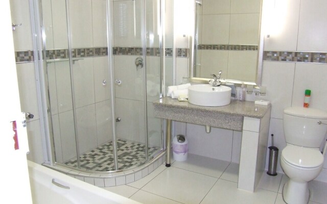 Plaas Guest House