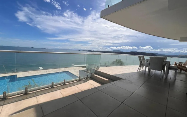 Apartment in the Causeway Amador