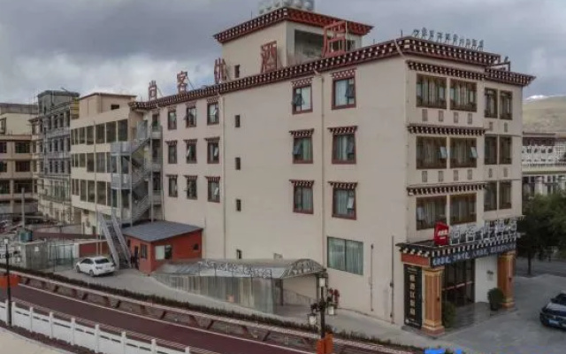 Thank Inn Premium (Baita Park Scenic Area | Gesar King City Scenic Area) – Exterior – Garze