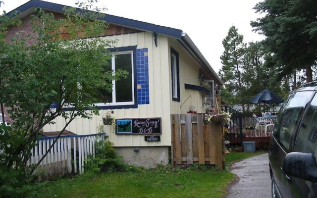 Ravensong Guest House