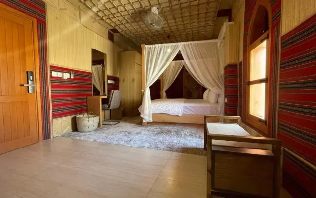 Fort Guesthouse نُزل القلعة