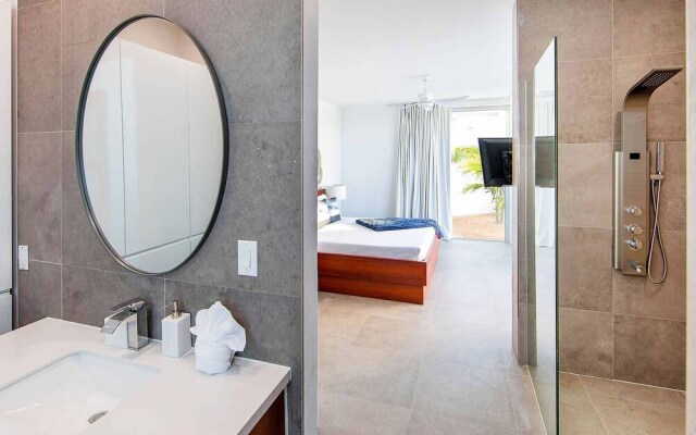 Luxury 3bdr Villa with Private Pool, Oceanview and Hotel Amenities v4
