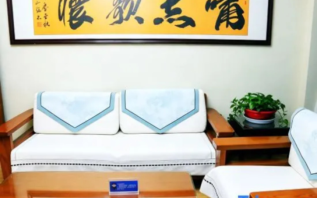 Zhangye Ganzhou Hotel (Bell Tower) – Guest Rooms – Zhangye