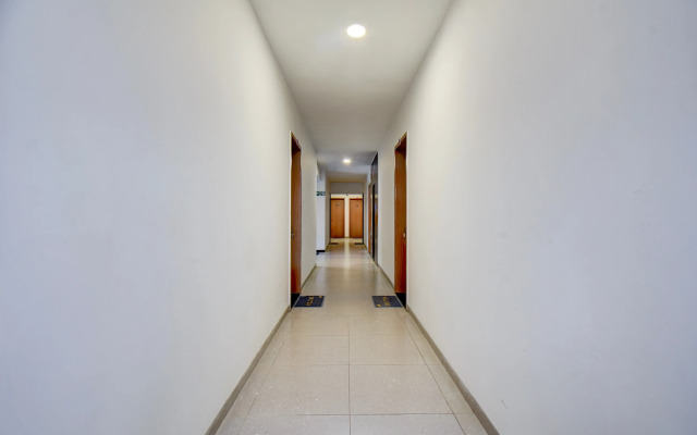 Super Collection O Katraj Bus Stop Formerly Indu Ville