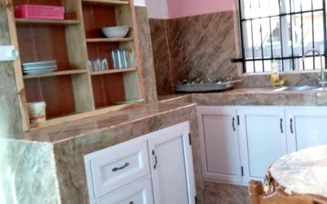 Apartment With 2 Bedrooms in Pereybere, With Pool Access, Enclosed Gar